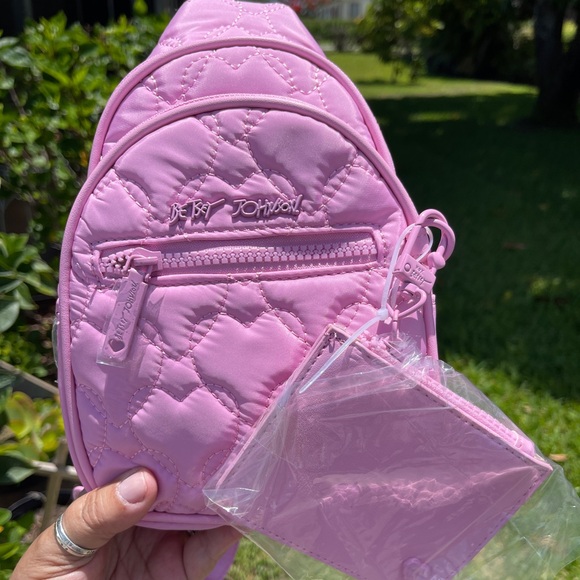 BETSEY JOHNSON XOALI Heart Quilted Sling Bag In Pink - Picture 2 of 16
